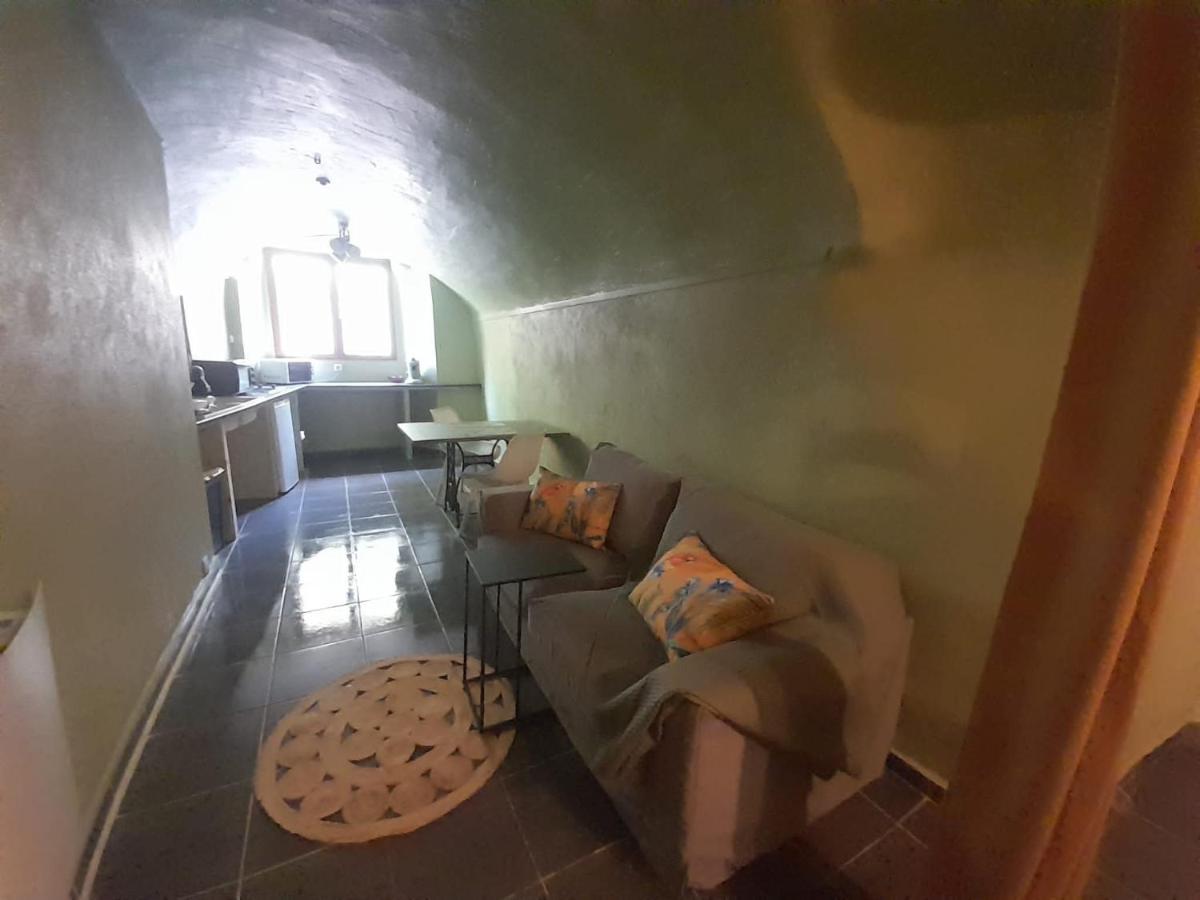 Gite Olivia Saint-Florent-sur-Auzonnet Exterior foto